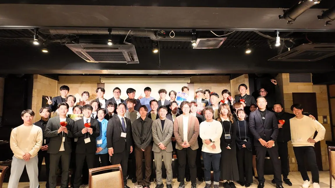 就活バレンタインの集合写真